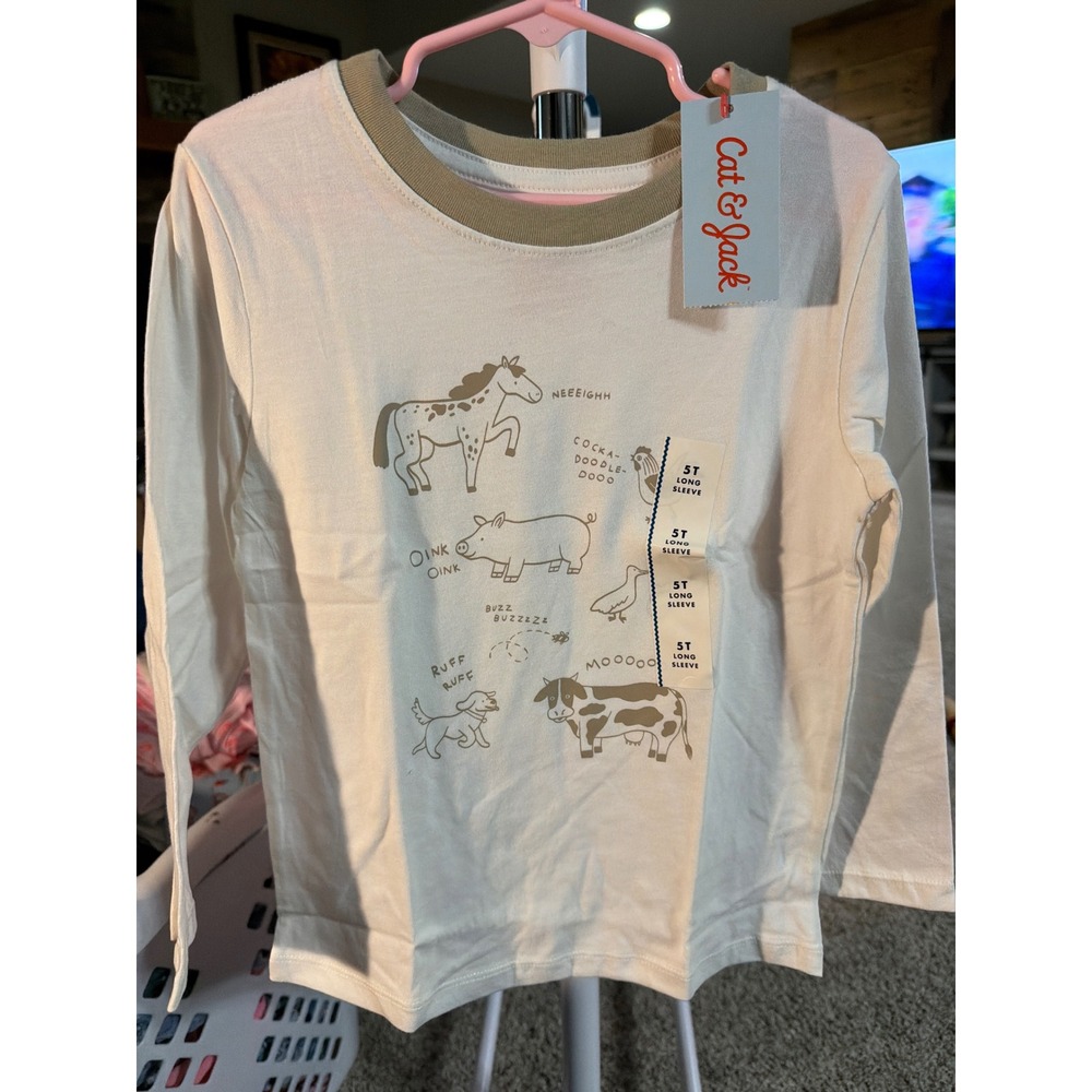 Cat & Jack Toddler Boys 5T Long Sleeve Farm Animal Graphic Tee Cream NWT